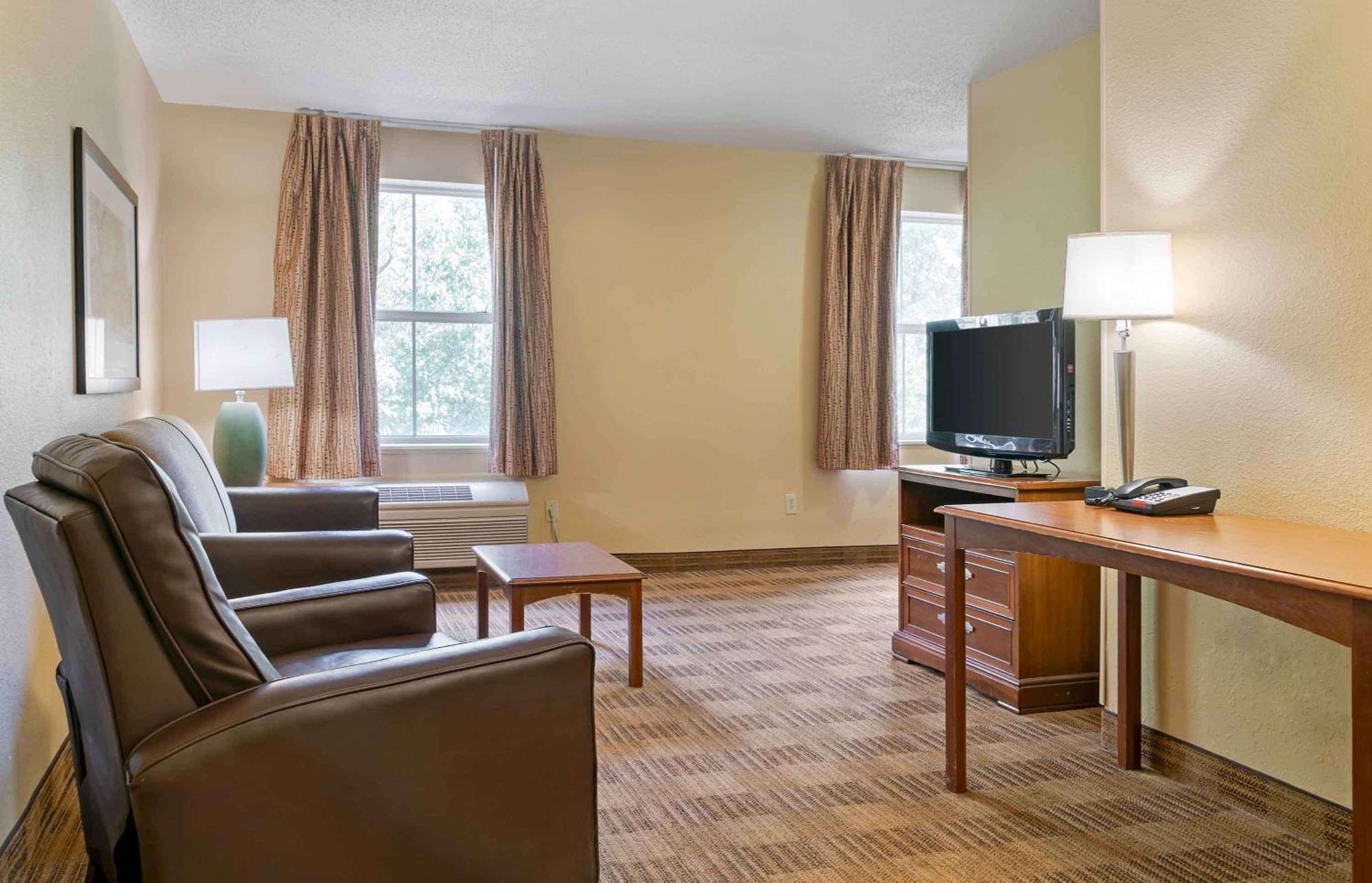Northville Extended Stay America Suites - Detroit - Novi - Orchard Hill Place מראה חיצוני תמונה